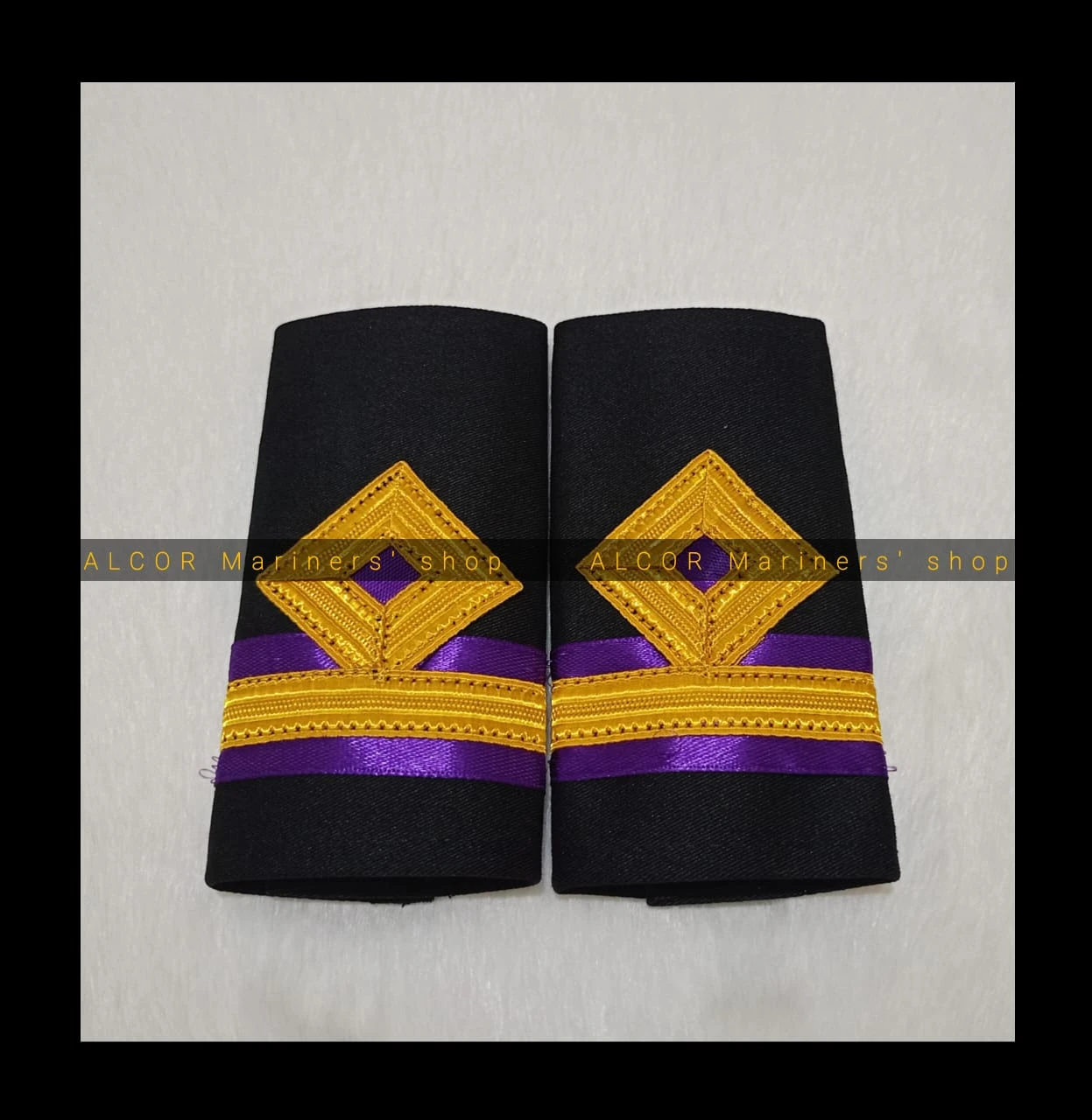 Fourth Engineer Epaulette